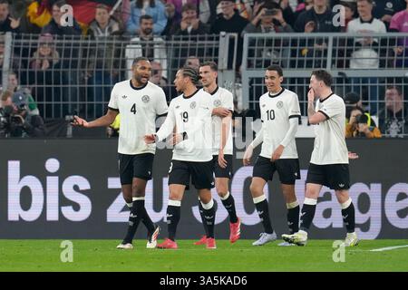 Dortmund, Deutschland. März 2025. Deutschland feiert ein Ziel Credit: Independent Photo Agency/Alamy Live News Stockfoto