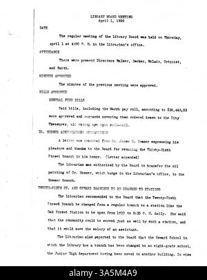 Protokoll der Sitzung des Verwaltungsrats der Minneapolis Public Library 1926, in dem die Entscheidungen und Richtlinien zur Unternehmensführung im Einzelnen aufgeführt sind. Stockfoto