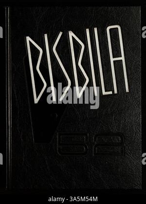 Das High Yearbook der Universität 1952 mit dem Titel „Bisbila '52“ dokumentiert die Schüler, Lehrer, Vereine, Leichtathletik und andere Veranstaltungen aus dem Schuljahr 1951-1952 und erfasst das Wesen des High School-Lebens während dieser Zeit. Stockfoto