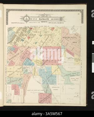 Der „Standardatlas“ umfasst detaillierte Plattkarten von lokalen Dörfern, Unternehmen und Townships sowie historische Fotos von Bezirksbeamten und Landvermessungsanalysen. Stockfoto