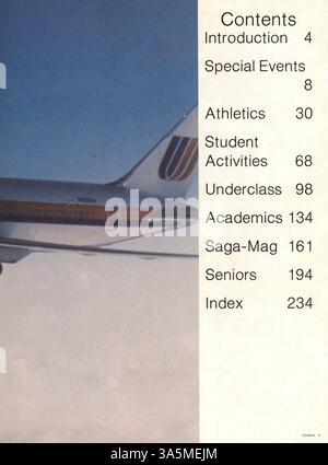 Das Roosevelt High School Yearbook 1983, „Sagamore: United We Stand“, beleuchtet die Schüler, Lehrer, Vereine, Sportarten und Veranstaltungen des akademischen Jahres 1982-1983 und dokumentiert die Schulgemeinschaft und ihre Aktivitäten. Stockfoto