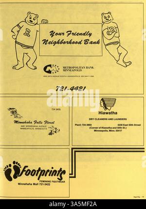 Das Jahrbuch „Sagamore: United We Stand“ 1983 beleuchtet die Community der Roosevelt High School und zeigt Studenten, Dozenten, Sportmannschaften und Clubaktivitäten aus dem akademischen Jahr 1982-1983. Stockfoto