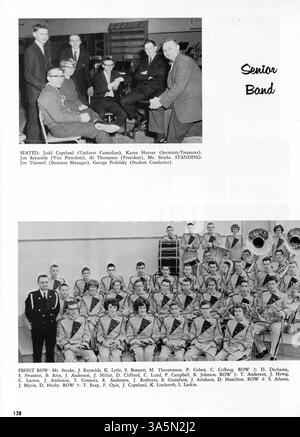 Das Wagistanian Jahrbuch 1963 von der Southwest High School fängt das Wesen des akademischen Jahres 1962-1963 ein, einschließlich des Schülerlebens, der Leichtathletik, der Lehrer und verschiedener Schulveranstaltungen. Stockfoto