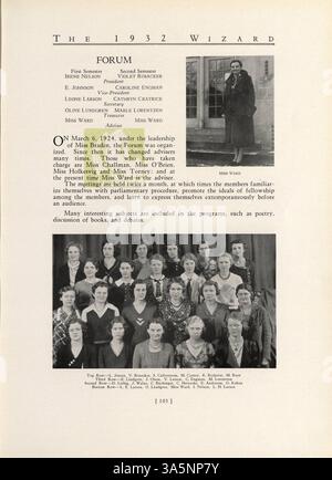 Diese Ausgabe des Jahrbuchs „Wizard“ von der Edison High School aus dem Jahr 1932 enthält Fotos von Schülern, Lehrkräften, Sportteams und bemerkenswerten Ereignissen aus dem akademischen Jahr 1931-1932. Stockfoto