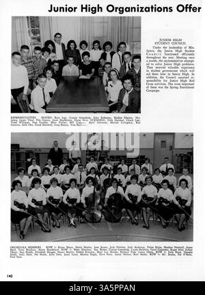 Diese Ausgabe 1964 des Wagistanian Jahrbuchs fängt das Wesen der Southwest High School während des Schuljahres 1963-1964 ein und hebt Schüler, Lehrer, Leichtathletik und Schulclubs hervor. Stockfoto