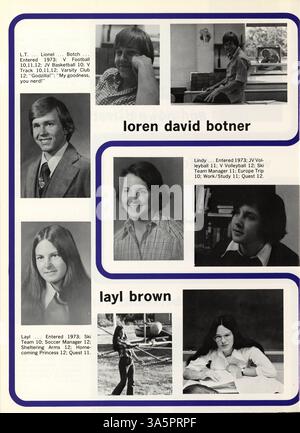Dieses Jahrbuch der Breck School 1976 behandelt die Highlights der Schüler und Lehrkräfte, sportliche Teams und Vereinsaktivitäten aus dem Schuljahr 1975-1976. Stockfoto