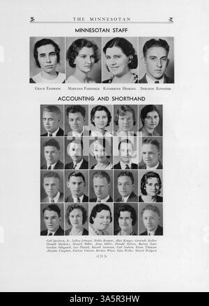 Dieses Jahrbuch 1933 von der Minnesota School of Business dokumentiert die Veranstaltungen von Studenten, Lehrkräften und Schulen des Schuljahres 1932-1933. Stockfoto
