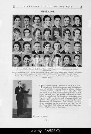 Das Jahrbuch 1933 der Minnesota School of Business zeigt wichtige Veranstaltungen, Studenten und Lehrkräfte aus dem Schuljahr 1932-1933. Stockfoto