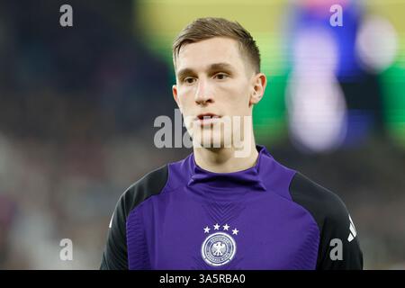 Dortmund, Deutschland März 2025. im Bild: Nico Schlotterbeck (Deutschland, 15), 23.03.2025, Fussball, UEFA Nations League, Viertelfinale, Deutschland - Italien, Deutschland, Dortmund, Signal Iduna Park, Quelle: HMB Media/Alamy Live News Stockfoto