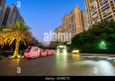 Nachtansicht der Stadt Xingyi in Guizhou, China Stockfoto