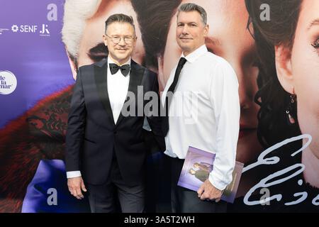 Premiere Elisabeth AMSTERDAM, NIEDERLANDE - 23. MÄRZ: Während der Premiere Elisabeth am Delamar Theater am 23. März 2025 in Amsterdam, Niederlande. Foto: Silas Tahapary/BSR Agency 75501097.jpg Amsterdam Delamar Theater Niederlande Inhalte können nicht direkt oder indirekt über Dritte in den Niederlanden weiterverbreitet werden. Copyright: XBSRxAgencyx Stockfoto