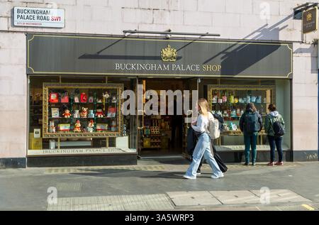 Buckingham Palace Shop Souvenirladen, Buckingham Palace Road, London SW1, England, Großbritannien Stockfoto