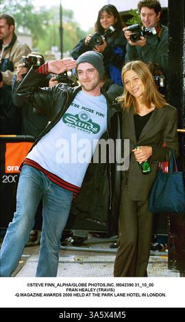 OKTOBER 31, 2000 - LONDON, GROSSBRITANNIEN - Â STEVE FINN ALPHA/ M042390 31 10 00.FRAN HEALEY (TRAVIS).-Q MAGAZINE AWARDS 2000 IM PARK LANE HOTEL IN LONDON. (Kreditbild: © Globe Photos/ZUMAPRESS.com) Stockfoto