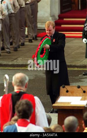 12. November 2000 - London, Großbritannien - Â STEVE FINN ALPHA CN-M042515 12.11.2000.CHARLES KENNEDY.-REMEMBLECE SUNDAY. IM CENOTAPH, WHITEHALL, LONDON (Foto: © Globe Photos/ZUMAPRESS.com) Stockfoto