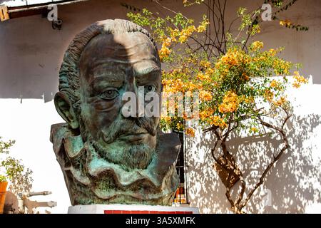 Taxco, Mexiko - 18. November 2024: Der Dichter und Dramatiker Juan Ruiz de Alarcon bricht in der magischen Stadt Taxco ein. Stockfoto