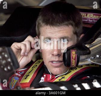 10. Juli 2008 – Carl Edwards bereitet sich am Donnerstag, den 10. Juli 2008, auf dem Chicagoland Speedway in Joliet, Illinois auf das Training vor. (John Smierciak/Chicago Tribune/MCT) (Bild: © John Smierciak/MCT/ZUMAPRESS.com) Stockfoto