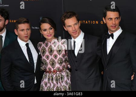 17. November 2014 - New York, NY, USA - ACEPIXS.COM....November 17 2014, New York City....Schauspieler Allen Leech, Keira Knightley, Benedict Cumberbatch und Matthew Goode kommen am 17. November 2014 bei der Premiere des „The Imitation Game“ New York im Ziegfeld Theater in New York City an (Credit Image: © Nancy Rivera/Ace Pictures/ZUMA Wire) Stockfoto