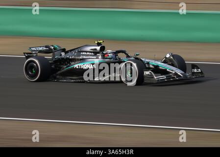 Shanghai, China. 23. März 2025. McLaren's Oscar Piastri und Lando Norris gewannen den ersten und zweiten Platz beim Formel-1-Chinesischen Grand Prix 2025, Mercedes-George Russell gewann den dritten Platz am 23. März 2025. Quelle: Zhang Hengwei/China News Service/Alamy Live News Stockfoto