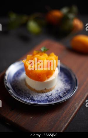 Mayongchid oder marian Pflaumenkäsekuchen Stockfoto