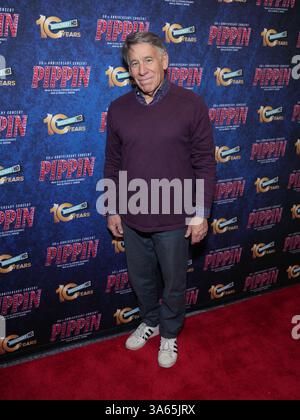 New York, Usa. März 2025. Stephen Schwartz besucht am 24. März 2025 das BroadwayHD 10 Years Pippin 50th Anniversary Concert im SVA Theatre in New York City, USA. (Foto von Redaktion Wire/NurPhoto) Credit: NurPhoto SRL/Alamy Live News Stockfoto