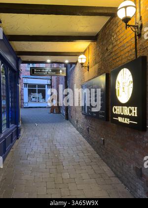 Ormskirk. Marktstadt in West Lancashire, England. Kirchspaziergänge Stockfoto