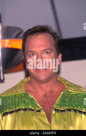 April 1997; Los Angeles, CA, USA; Schauspieler TOM ARNOLD bei den Kids Choice Awards 1997. Stockfoto
