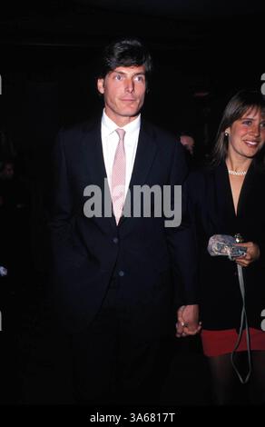 JANUAR 2011 - F7090.1988 CHRISTOPHER REEVE UND EHEFRAU DANA. MICHAEL FERGUSON/(Bild: © Globe Photos/ZUMAPRESS.com) Stockfoto
