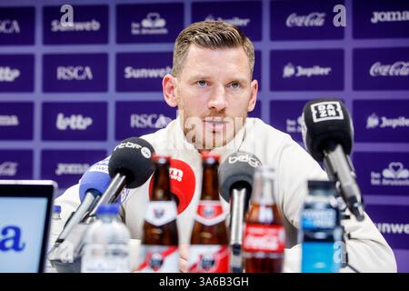Brüssel, Belgien März 2025. Jan Vertonghen von Anderlecht wurde während einer Pressekonferenz von RSC Anderlecht und Vertonghen vorgestellt, um das Ende seiner Karriere am Dienstag, den 25. März 2025, in Brüssel bekannt zu geben. BELGA FOTO HATIM KAGHAT Credit: Belga News Agency/Alamy Live News Stockfoto