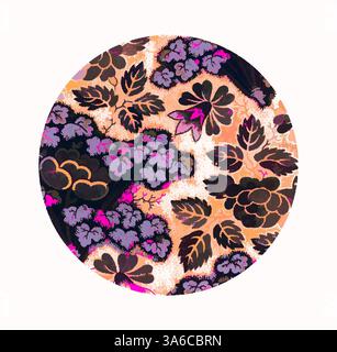 Ein lebhaftes Blumenmuster mit verschiedenen Blättern und Blumen in violetten, rosa und schwarzen Tönen, die in einem kreisförmigen Design angeordnet sind. Klassische Kunst mit modernem Touch, neu interpretiert von Artotop, transformierte französische Stoffe, erste Hälfte des 19. Jahrhunderts Stockfoto
