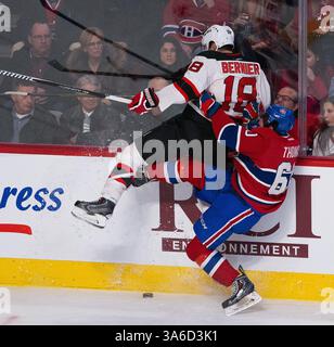 7. FEBRUAR 2015: Christian Thomas #60 von Montreal Canadiens rechter Flügel überprüft den rechten Flügel der New Jersey Devils Steve Bernier #18 während eines NHL-Spiels zwischen den New Jersey Devils und den Montreal Canadiens im Bell Centre in Montreal, Quebec, Kanada. Philippe Bouchard/CSM(Bild: © Philippe Bouchard/Cal Sports Med/Cal Sport Media/ZUMAPRESS.com) Stockfoto