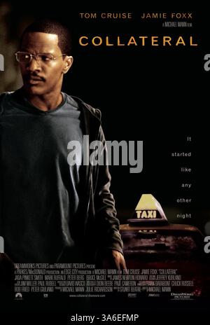 Erscheinungsdatum: 6. August 2004. FILMTITEL: Sicherheiten. STUDIO: Paramount Pictures. PLOT: Ein Taxifahrer findet sich die Geisel eine ansprechende Auftragskiller wie er seine Runden von Treffer zu Treffer in einer Nacht in La macht. Er muss einen Weg, sich selbst und ein letztes Opfer retten finden. Im Bild: JAMIE FOXX als Max. Stockfoto