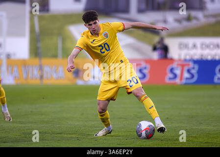 NIECIECZA, POLEN - 21. MÄRZ 2025: Freundschaftsspiel unter 20 Elite League Polen gegen Rumänien 1:0. Auf Foto Ștefan Bana. Stockfoto