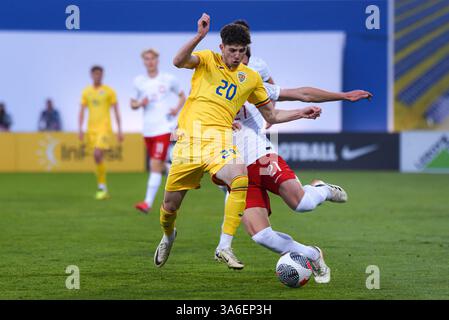 NIECIECZA, POLEN - 21. MÄRZ 2025: Freundschaftsspiel unter 20 Elite League Polen gegen Rumänien 1:0. Auf Foto Ștefan Bana. Stockfoto