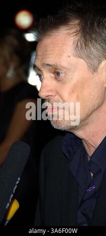 Oktober 2007 - London, Vereinigtes Königreich - 002046.K55167.'Interview' Premiere-Arrivals-The Times BFI 51. London Film Festival 2007, Odeon West End, London, Vereinigtes Königreich *** 10-18-2007. HENRY DAVENPORT- KOM- 2007. STEVE BUSCEMI(Bild: © Globe Photos/ZUMAPRESS.com) Stockfoto