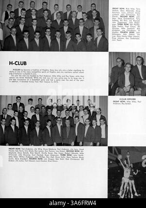 Diese Ausgabe des Hopkins High Yearbook „62 Warrior“ von 1962 beleuchtet Schulaktivitäten, Leichtathletik, Clubs, und wichtige Momente aus dem Schuljahr 1961-1962. Stockfoto