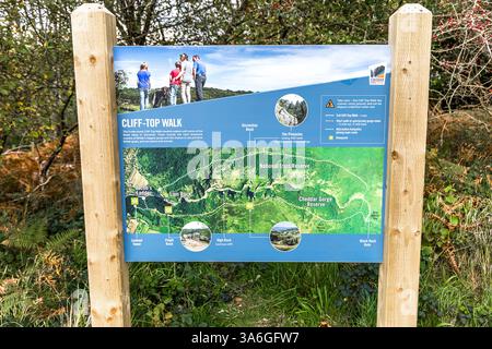 Cheddar, Großbritannien - 22. Oktober 2023: Eine Karte des Wanderweges der Cheddar Gorge in Somerset. Stockfoto