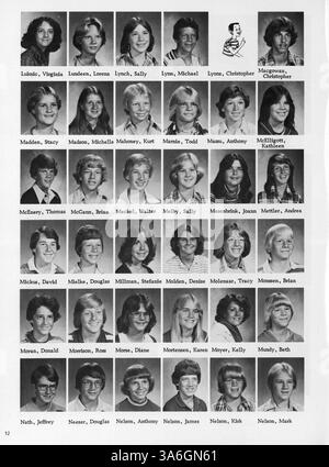 Das Jahrbuch 1978 der Hubert Olson Junior High School bietet einen detaillierten Überblick über das Leben der Schüler, die akademische Arbeit, außerschulische Aktivitäten und die Leichtathletik des Schuljahres 1977-1978. Stockfoto
