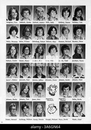 Dieses Jahrbuch 1978 der Hubert Olson Junior High School dokumentiert die akademischen, sportlichen und außerschulischen Erfahrungen der Schüler während des Schuljahres 1977-1978. Stockfoto