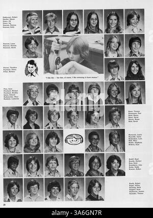 Das Jahrbuch 1978 der Hubert Olson Junior High School dokumentiert die Schüler, Vereine, Sport und Veranstaltungen des akademischen Jahres 1977-1978 und bewahrt die Erinnerungen an das Schuljahr. Stockfoto