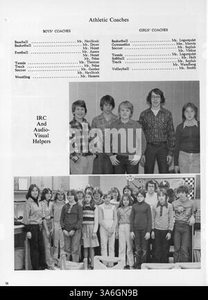 Das Jahrbuch 1978 der Hubert Olson Junior High dokumentiert die wichtigsten Personen und Aktivitäten des Schuljahres 1977-1978, darunter Studentenclubs, Leichtathletik und Lehrkräfte. Stockfoto