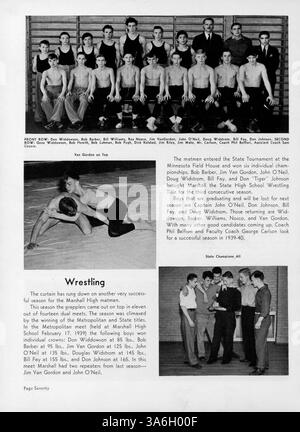 Das Kardinaljahrbuch 1939 der Marshall High School bietet eine detaillierte Aufzeichnung des akademischen Jahres 1938-1939, in dem Studenten, Dozenten, außerschulische Clubs, Leichtathletik, und Schulveranstaltungen. Stockfoto