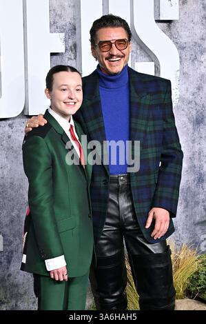 Bella Ramsey und Pedro Pascal bei der Premiere der zweiten Staffel der HBO Serie „The Last of US“ im TCL Chinese Theater. Los Angeles, 24.03.2025 Stockfoto