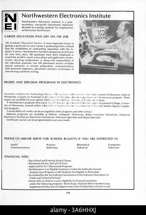 Die Ausgabe 1973 des Antler Yearbook der Minnehaha Academy bietet einen Überblick über das Schuljahr 1972-1973 und dokumentiert Leichtathletik, Vereine, Lehrkräfte und Schüler. Stockfoto