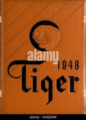 Das Jahrbuch „Tiger“ von der South High School 1948 dokumentiert die Schüler, Lehrer, Vereine, Leichtathletik und Veranstaltungen des Schuljahres 1947-1948 mit einem Schwerpunkt auf der Geschichte der Afroamerikaner und Beiträge in dieser Zeit. Stockfoto
