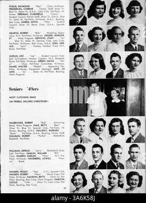 Das Jahrbuch 1949 der Patrick Henry High School dokumentiert die Schülerschaft, die Fakultät, die Leichtathletik und die wichtigsten Ereignisse des Schuljahres 1948-1949. Stockfoto