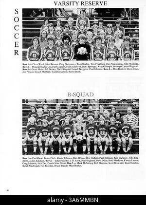 Dieses Jahrbuch 1980 von der Minnehaha Academy fängt das Schuljahr 1979-1980 ein, einschließlich der Highlights von Schülern, Lehrern, Leichtathletik und Vereinen. Fehlende Seiten 55, 56 und 59-62. Stockfoto