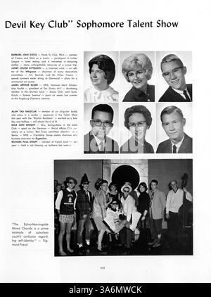 Das Jahrbuch Whigrean 1963 von der Edina-Morningside High School dokumentiert die Schüler, Lehrer, Schulclubs, Leichtathletik und andere Veranstaltungen während des Schuljahres 1962-1963 in Edina, Minnesota. Stockfoto