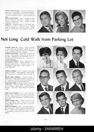 Das Whigrean Yearbook 1963 der Edina-Morningside High School dokumentiert das akademische Leben der Schule, Schülerorganisationen, Sportmannschaften und wichtige Ereignisse während des Schuljahres 1962-1963 in Edina, Minnesota. Stockfoto