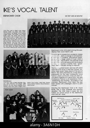 Das 1982 Warrior Yearbook zeigt die Aktivitäten der Schüler, Leichtathletik, Vereine und die Beteiligung der Lehrkräfte aus dem Schuljahr 1981-1982 an der Hopkins Eisenhower High School. Stockfoto