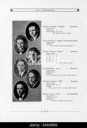 In diesem Jahrbuch 1925 der de La Salle High School werden akademische Leistungen, sportliche Veranstaltungen und das Studentenleben des Schuljahres 1924-1925 vorgestellt. Stockfoto